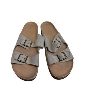 Skechers Tan Suede Buckle Sandals
